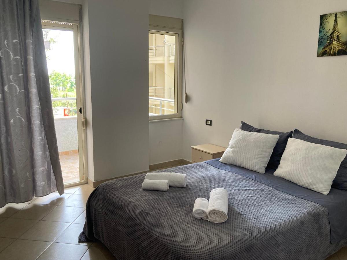 Lungomare Holiday Apartments Durrës Eksteriør billede
