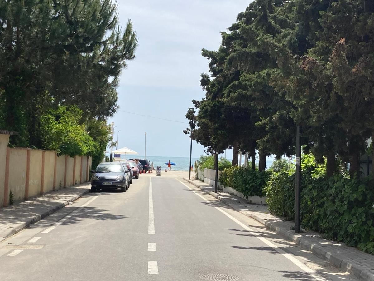 Lungomare Holiday Apartments Durrës Eksteriør billede