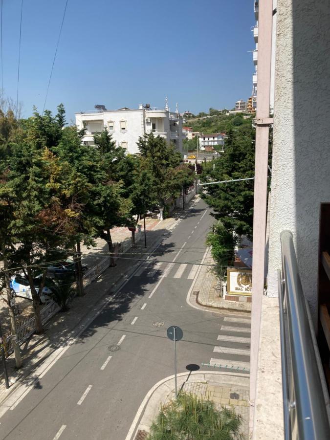 Lungomare Holiday Apartments Durrës Eksteriør billede