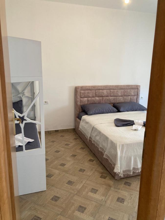 Lungomare Holiday Apartments Durrës Eksteriør billede