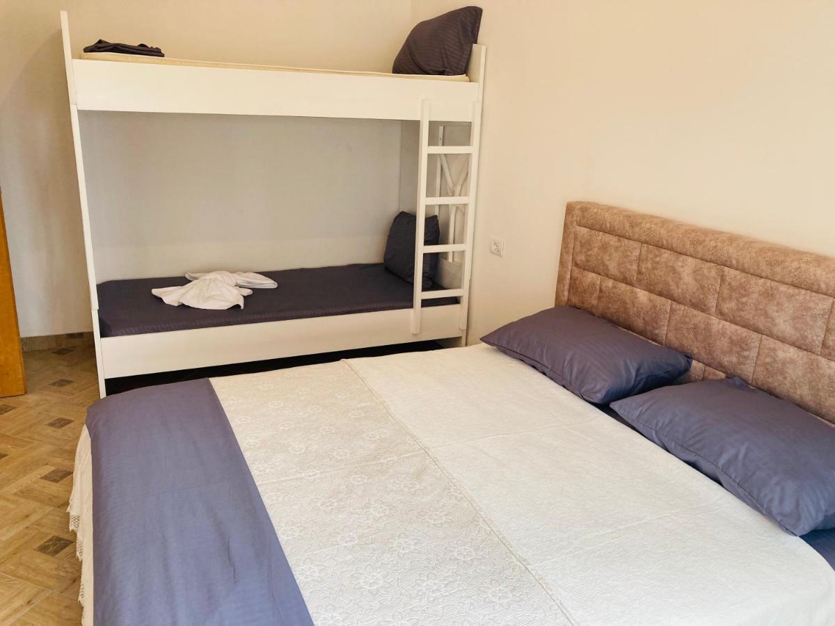 Lungomare Holiday Apartments Durrës Eksteriør billede